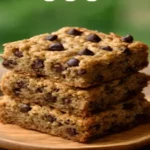 oatmeal chocolate chip bars, decadent dessert, chewy, sweet, indulgent, homemade flavor